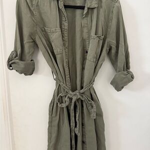 Velvet Heart Olive Green Shirt Dress